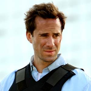 300.fiennes.flashforward.051909