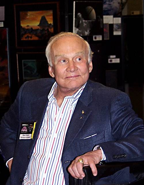 Buzz Aldrin , Astronaut�