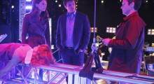 STANA KATIC, NATHAN FILLION, SEAMUS DEVER