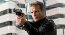 human_target_season_2_b-300x159
