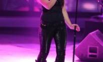 ray_6818-207x300