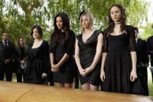 Pretty Little Liars Season 2 (ABC Family)