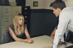 Pretty Little Liars Season 2 Episode 12