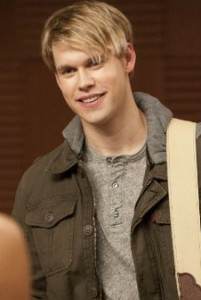 Glee - Hold on to Sixteen