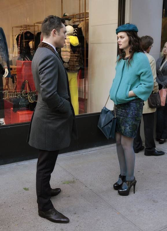 LR Ed Westwick as Chuck Bass and Leighton Meester as Blair Waldorf LR Ed Westwick as Chuck Bass and Leighton Meester as Blair Waldorf