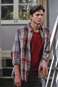 Two and a Half Men: Ashton's New Hair