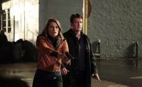 STANA KATIC, NATHAN FILLION