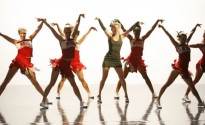 Glee - Dance With Somebody