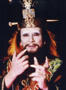 lo pan glow in the dark
