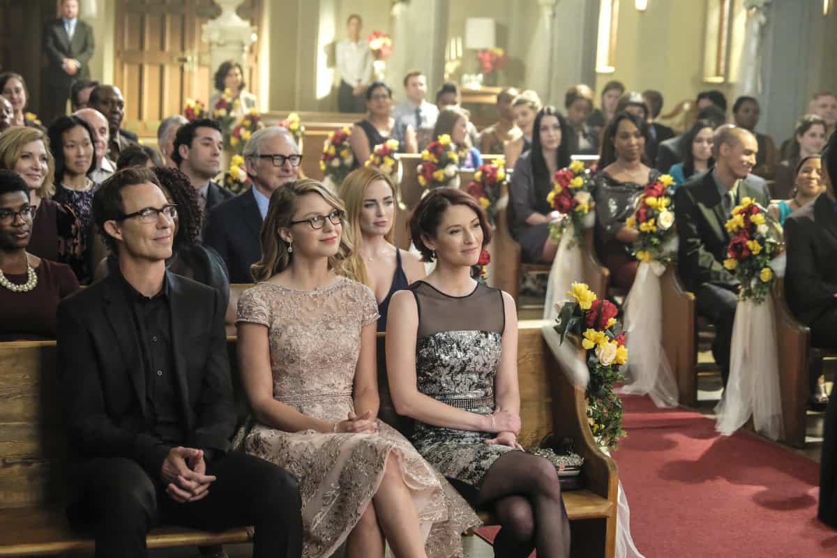 Supergirl Crisis On Earth X Part 1 Full Episode Free Supergirl S3E8 Review: "Crisis on Earth-X, Part 1"