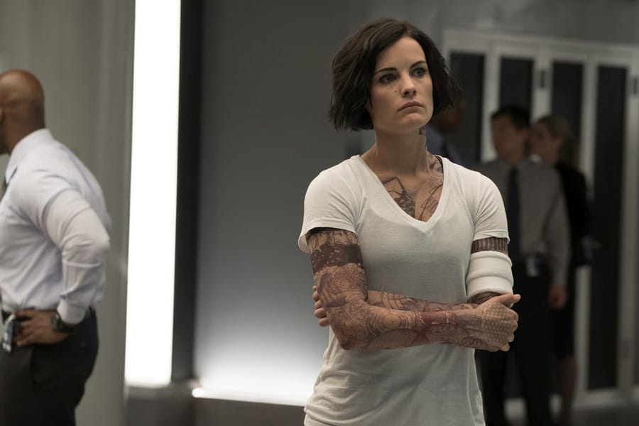 Blindspot Season 1 Episode 1 Review "Pilot"