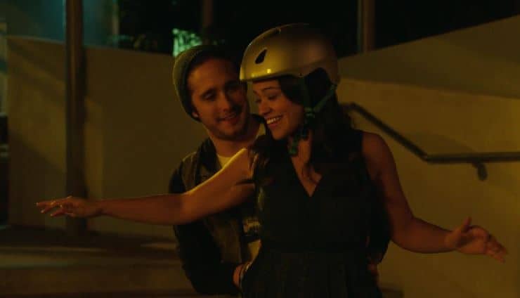 Jane The Virgin Jane Goes Skateboarding With Her New Love Interest