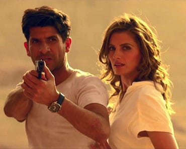 Raza Jaffrey and Stana Katic in The Rendevous
