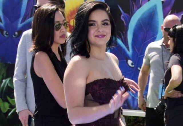 Ariel Winter Continues To Push Fashion Boundaries At Smurfs Premiere