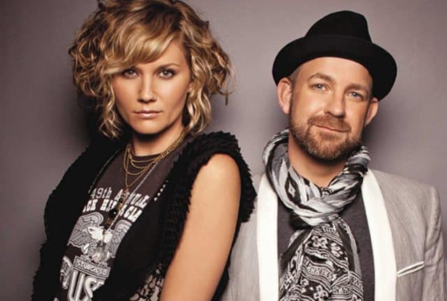 Is sugarland a gay band