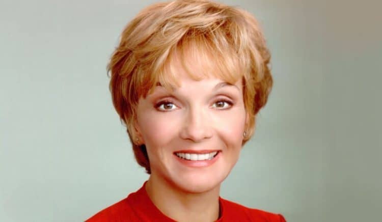 The 20 Best "America's Sweethearts" in Entertainment History