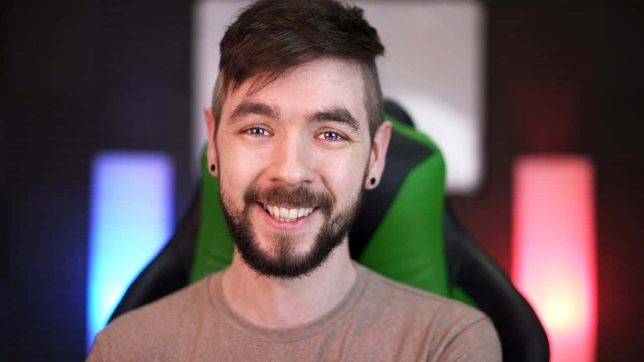 Jacksepticeye's Blue Hair: The Reason Behind the Change - wide 2