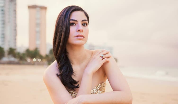 10 Things You Didn't Know About Isabel Arraiza