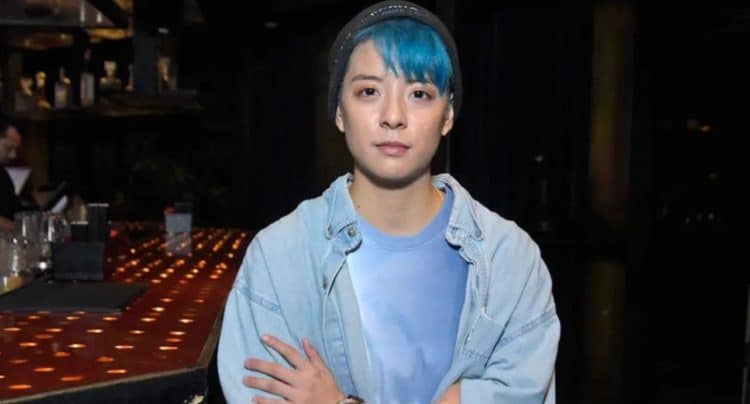 Amber Liu's Blue Hair Color Formula - wide 1