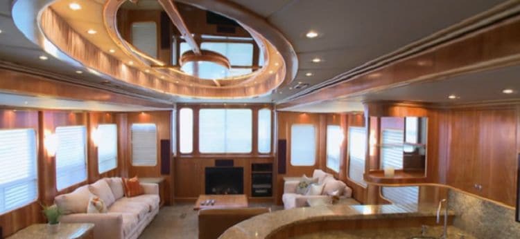 Do Movie Stars Actually Live In Trailers While Filming Do Movie Stars Actually Live In Trailers While Filming