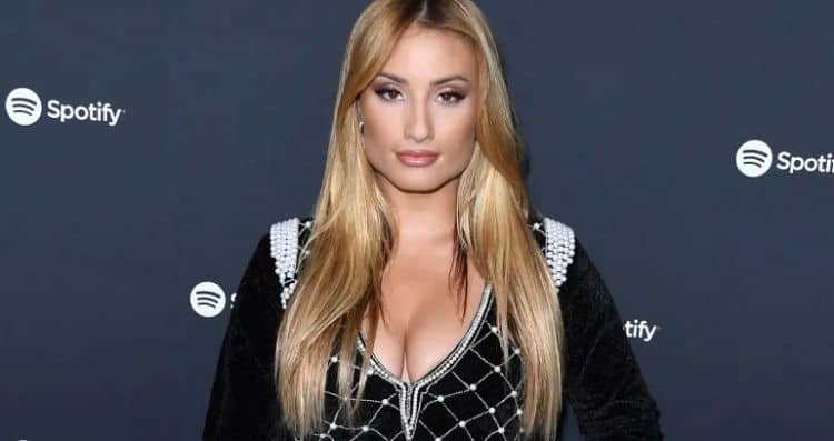 10 Things You Didn T Know About Montana Tucker
