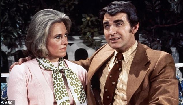 Remembering Ray MacDonnell: All My Children Actor Died at 93 - Vimarsana News